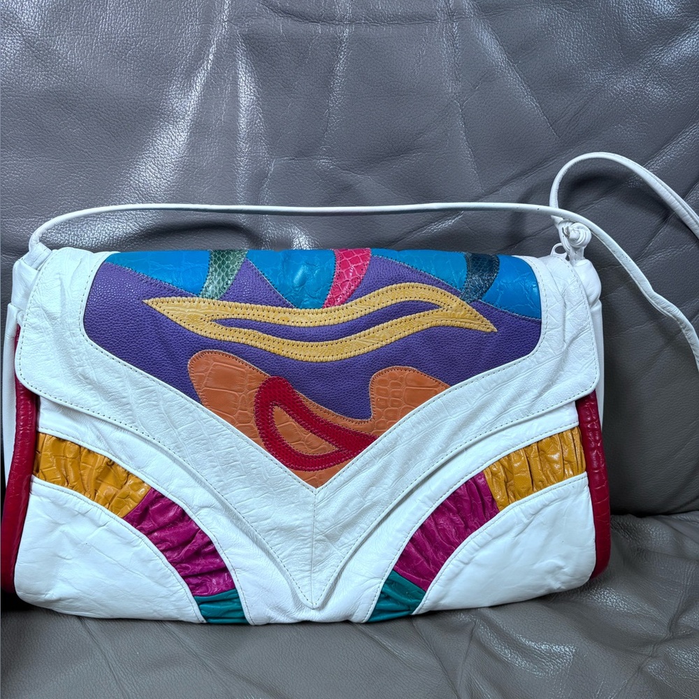 Vintage envelope style handbag